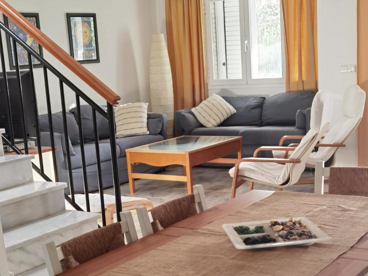 Holiday home Duplex En Urbanizacion Con Piscina Comunitaria Y Wifi *